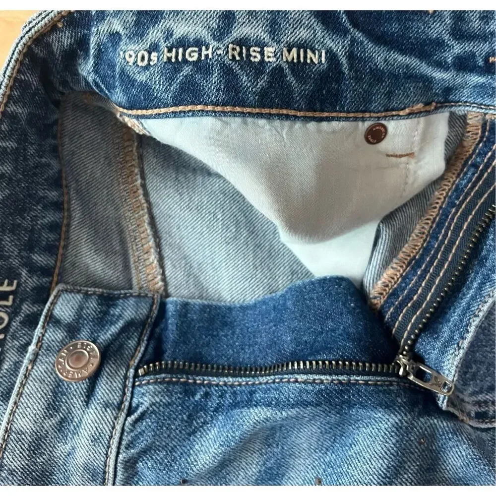 NWOT American Eagle 90’s High Rise Mini Denim Skirt Size 6